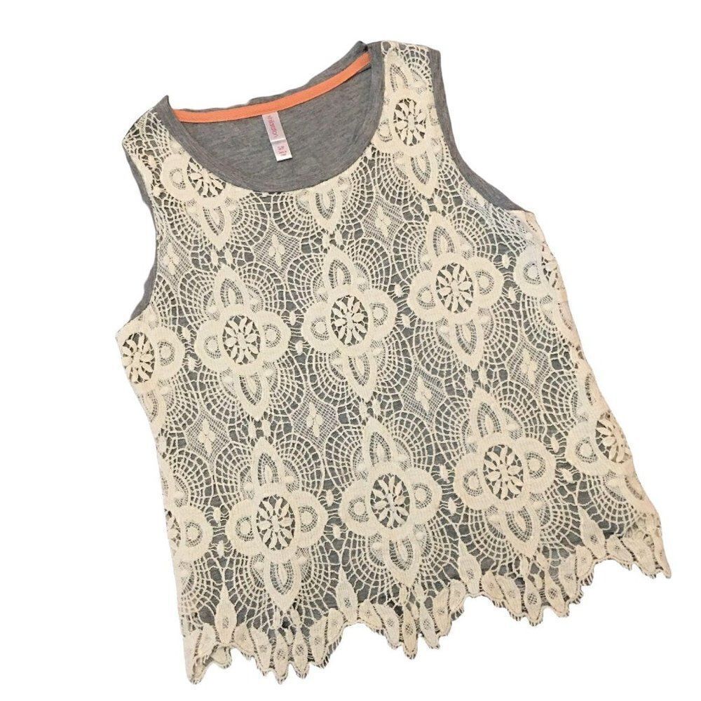 Xhilaration sleeveless shirt size S/P